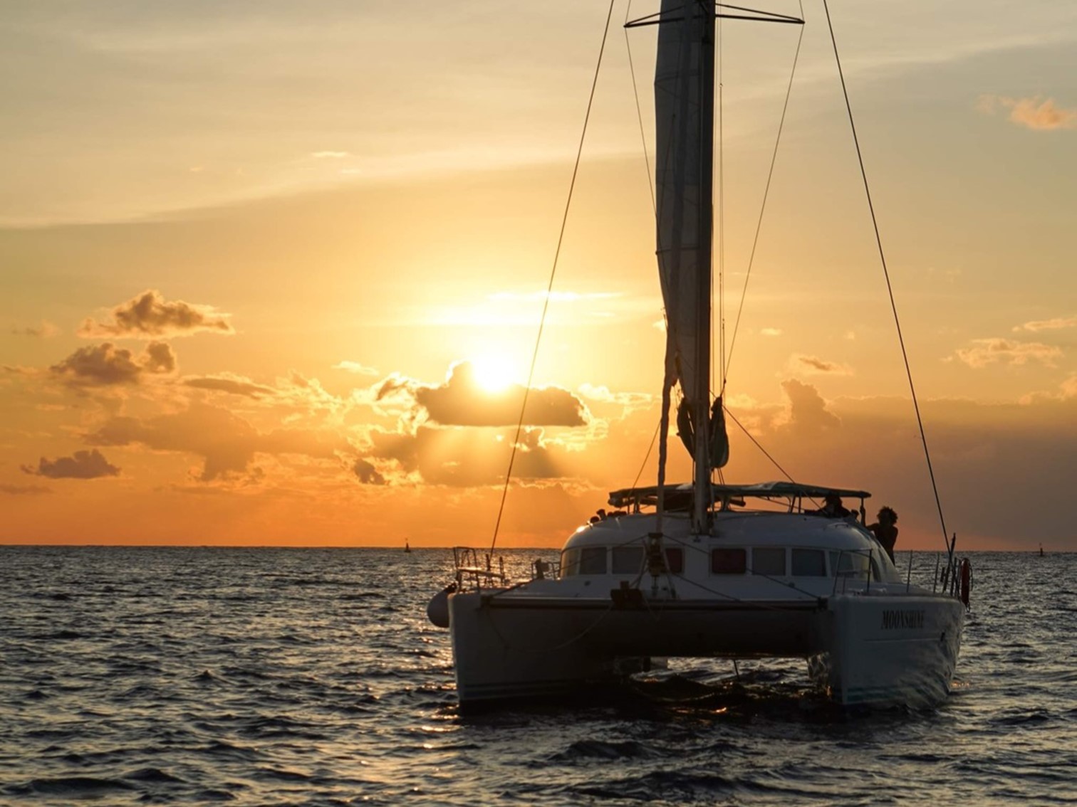 catamaran sunset cruise cozumel